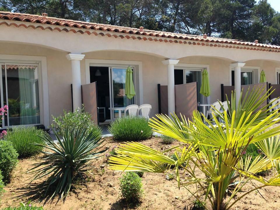 Villa Des Soleils Sillans-la Cascade Exterior foto